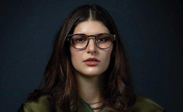 عینک هوشمند 1000 دلاری که پیامک ها را روی شیشه عینک نشان می دهد ، عکس
