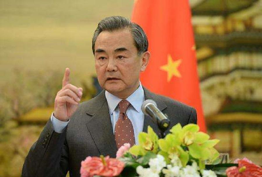 وزیر خارجه چین: ارزیابی از کمربند و راه بر اساس واقعیت باشد