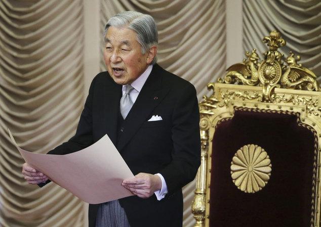 امپراتور ژاپن سه شنبه تاج و تخت را واگذار می نماید
