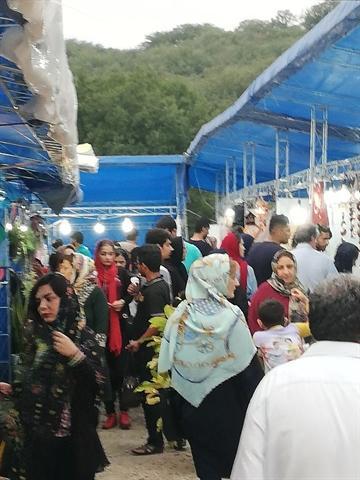 برگزاری بازارچه موقت صنایع دستی و سوغات در ناهارخوران گرگان