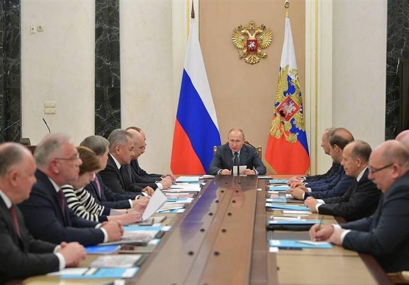پوتین: مواضع روسیه در بازار جهانی سلاح تقویت شده است