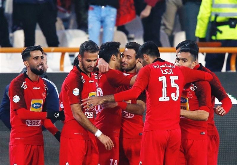 لیگ برتر فوتبال، پرسپولیس با پیروزی مقابل نساجی به رختکن رفت