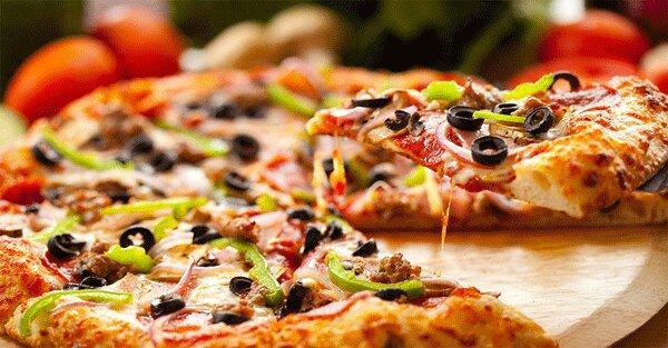 لیست کالری فست فودهای محبوب ، چطور کالری مصرفی پیتزا را بسوزانیم؟