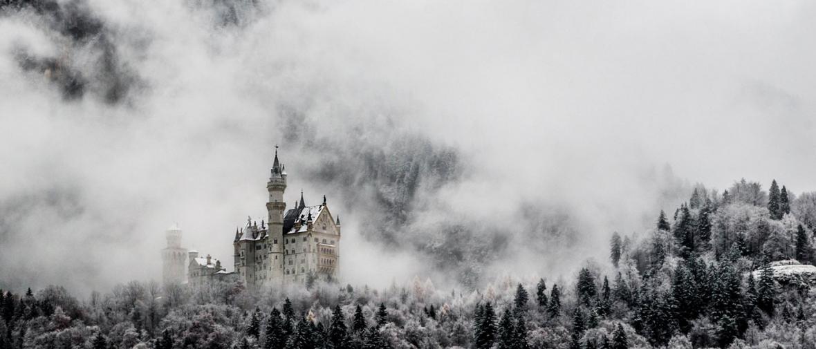 کاخ ها و قلعه های شگفت انگیز دنیا