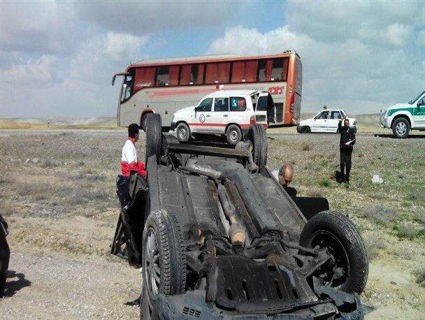 واژگونی خودرو در محور میانه 3 کشته برجا گذاشت