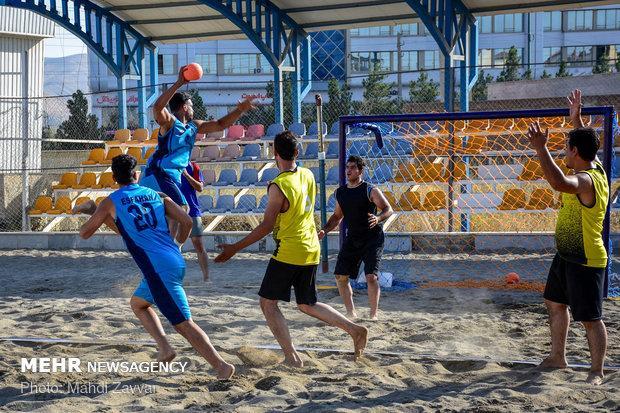 تیم ملی هندبال ساحلی ایران به بازیهای ساحلی آسیا می رود