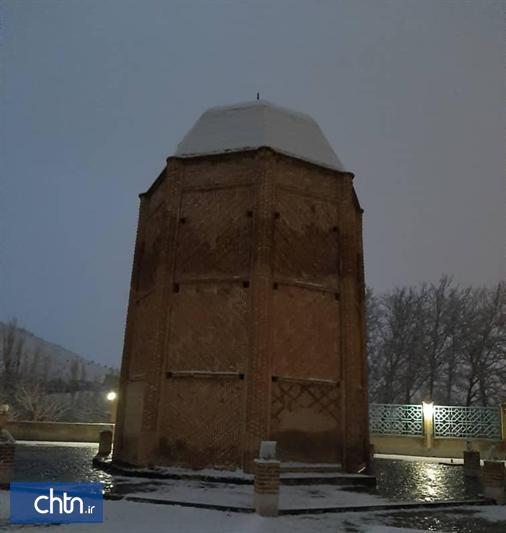 خاموشی برج های تاریخی تهران در شب رحلت بنیانگذار انقلاب اسلامی
