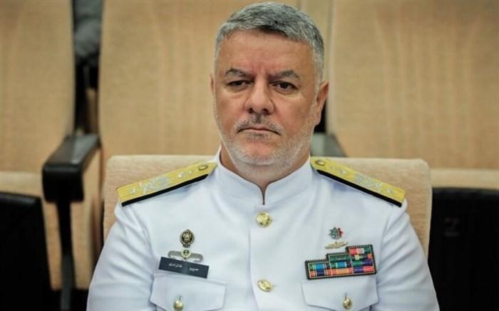 دریادار خانزادی: تکاوران دریایی را دست بلند فرمانده در عرصه دفاع هستند