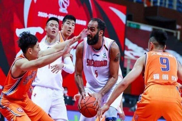 حامد حدادی در جمع 5 بازیکن برتر خارجی لیگ حرفه ای بسکتبال چین