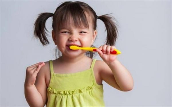 توصیه هایی برای پیشگیری از پوسیدگی دندانِ بچه ها